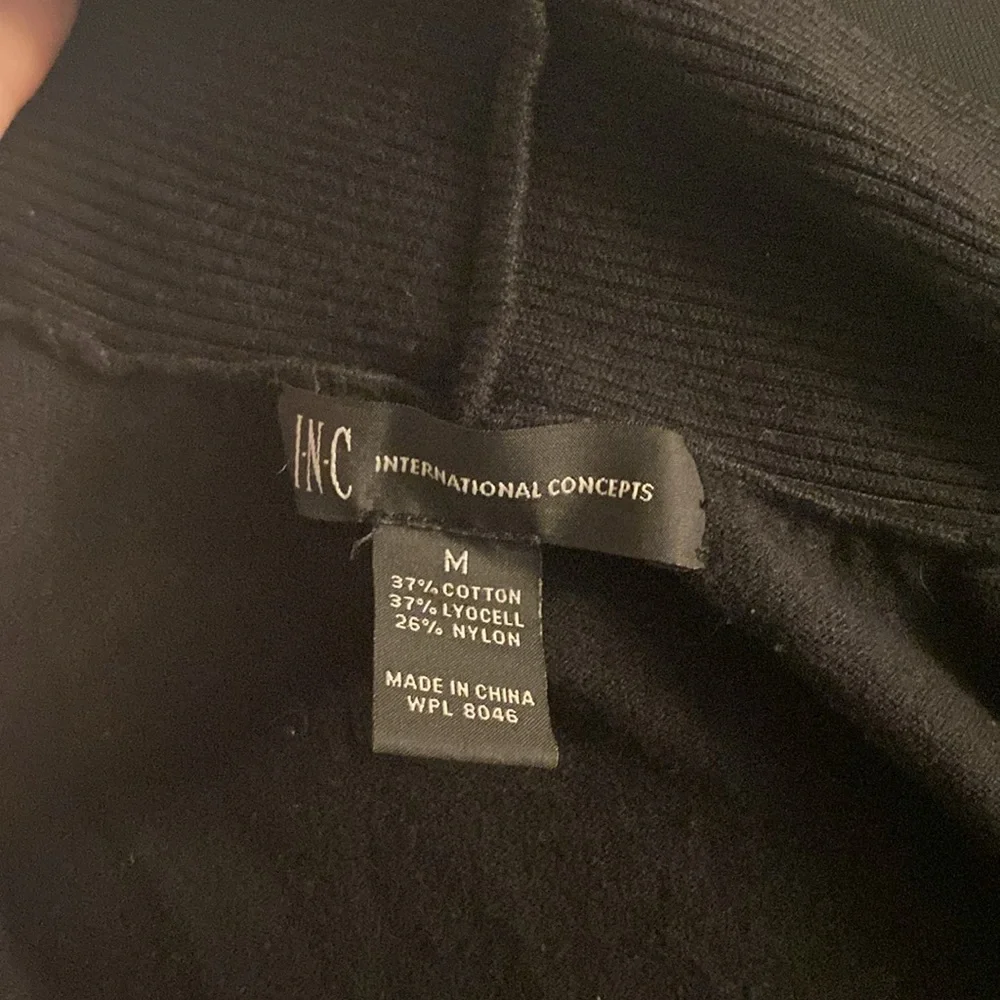Black women’s size medium INC sweater